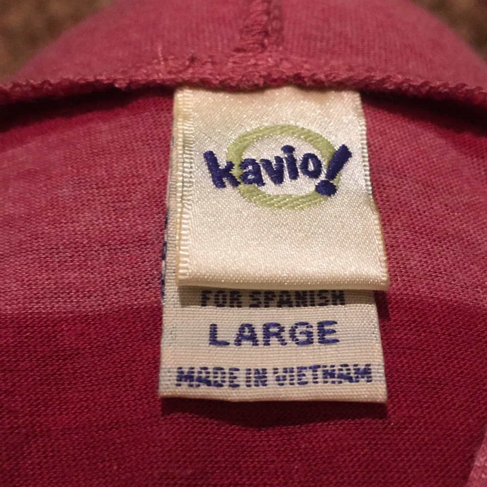 Kavio Tee - Picture 3 of 3